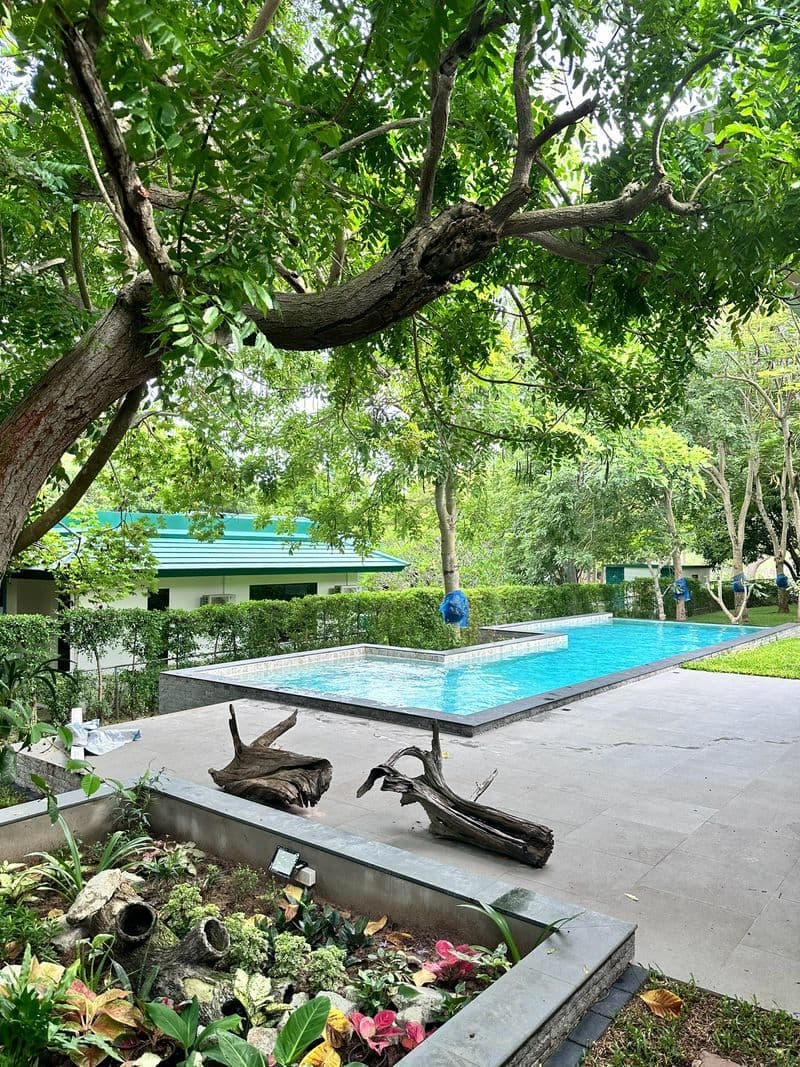 ประกาศขายพูลวิลล่า บนพื้นที่ 1 ไร่ (1,680 ตร.ม.) บรรยากาศร่มรื่น เป็นส่วนตัว 🏡 — รูปที่ 18